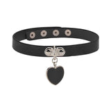 COLLAR WITH HANGING HEART