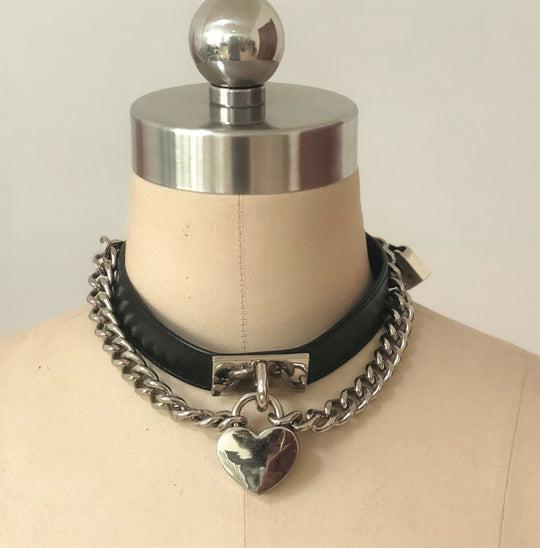 SLAVE COLLAR WITH HEART LOCK